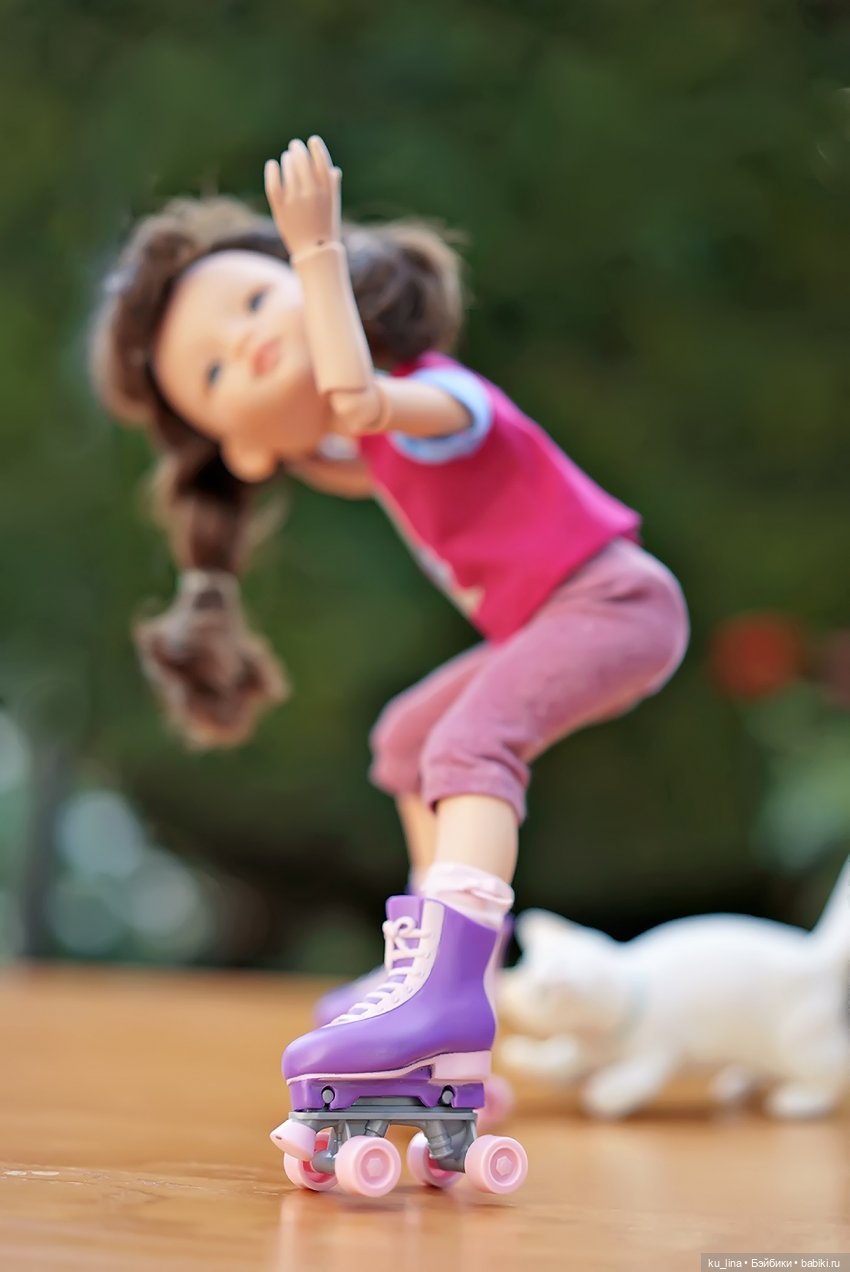 Очень ролики хотела, получила - встать не смела... Но потом взялась за дело, собралась и осмелела (фото 8)