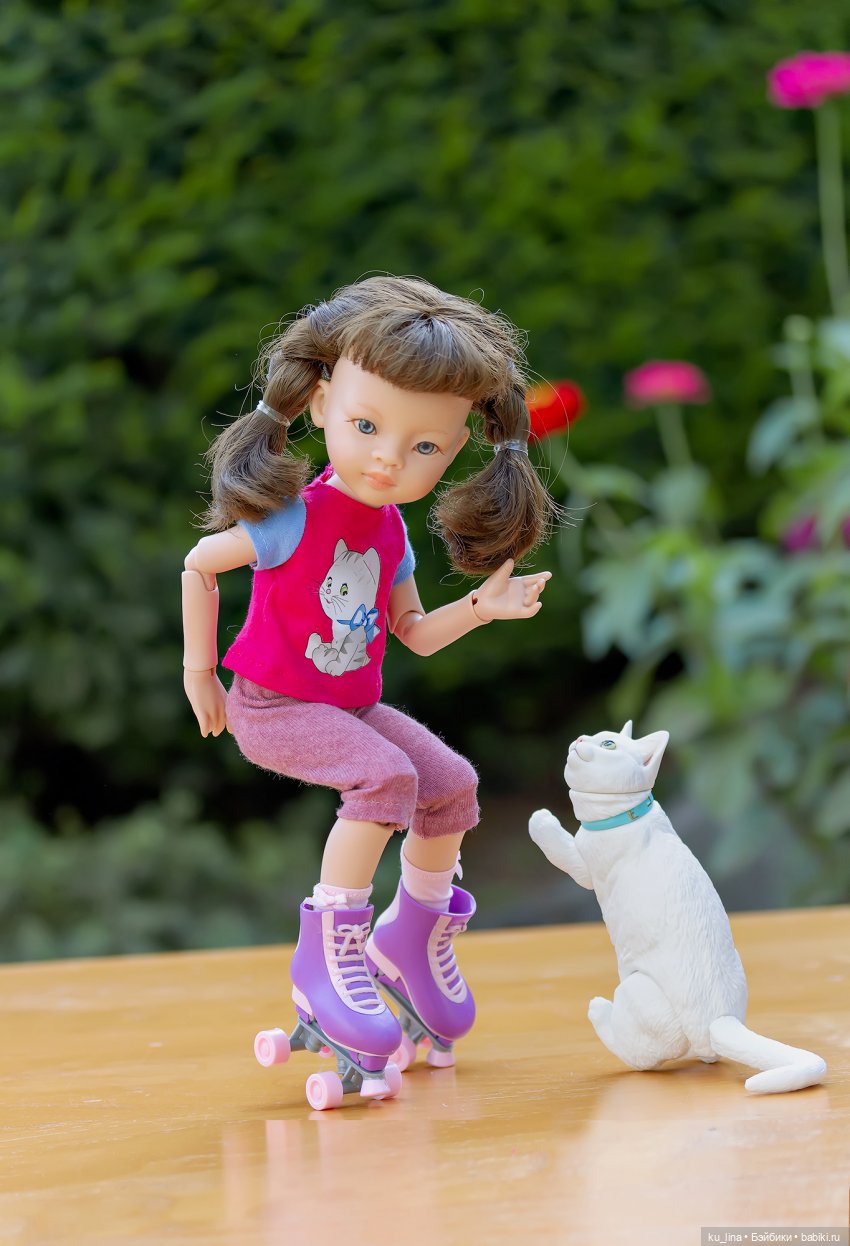 Очень ролики хотела, получила - встать не смела... Но потом взялась за дело, собралась и осмелела (фото 4)