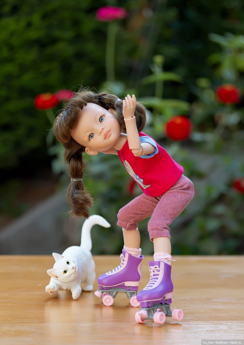 Очень ролики хотела, получила - встать не смела... Но потом взялась за дело, собралась и осмелела (фото 7)