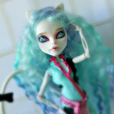 Моя призрачная кошка-скелет