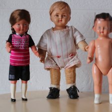 Расставаться с куклами тоже надо. Но делать это с любовью