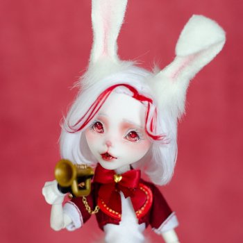 Белый кролик Арт проект: Алиса, сквозь зеркала