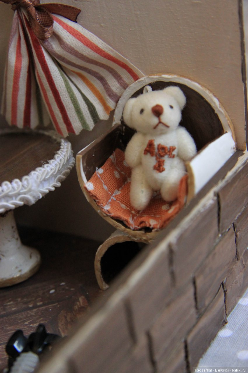 Два домишки для одного мальчишки. Часть 1