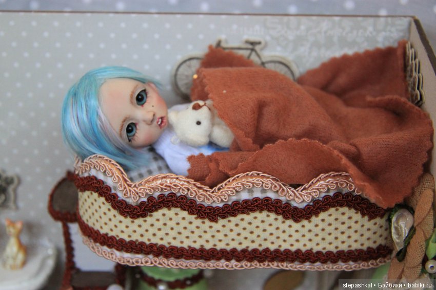 Два домишки для одного мальчишки. Часть 1