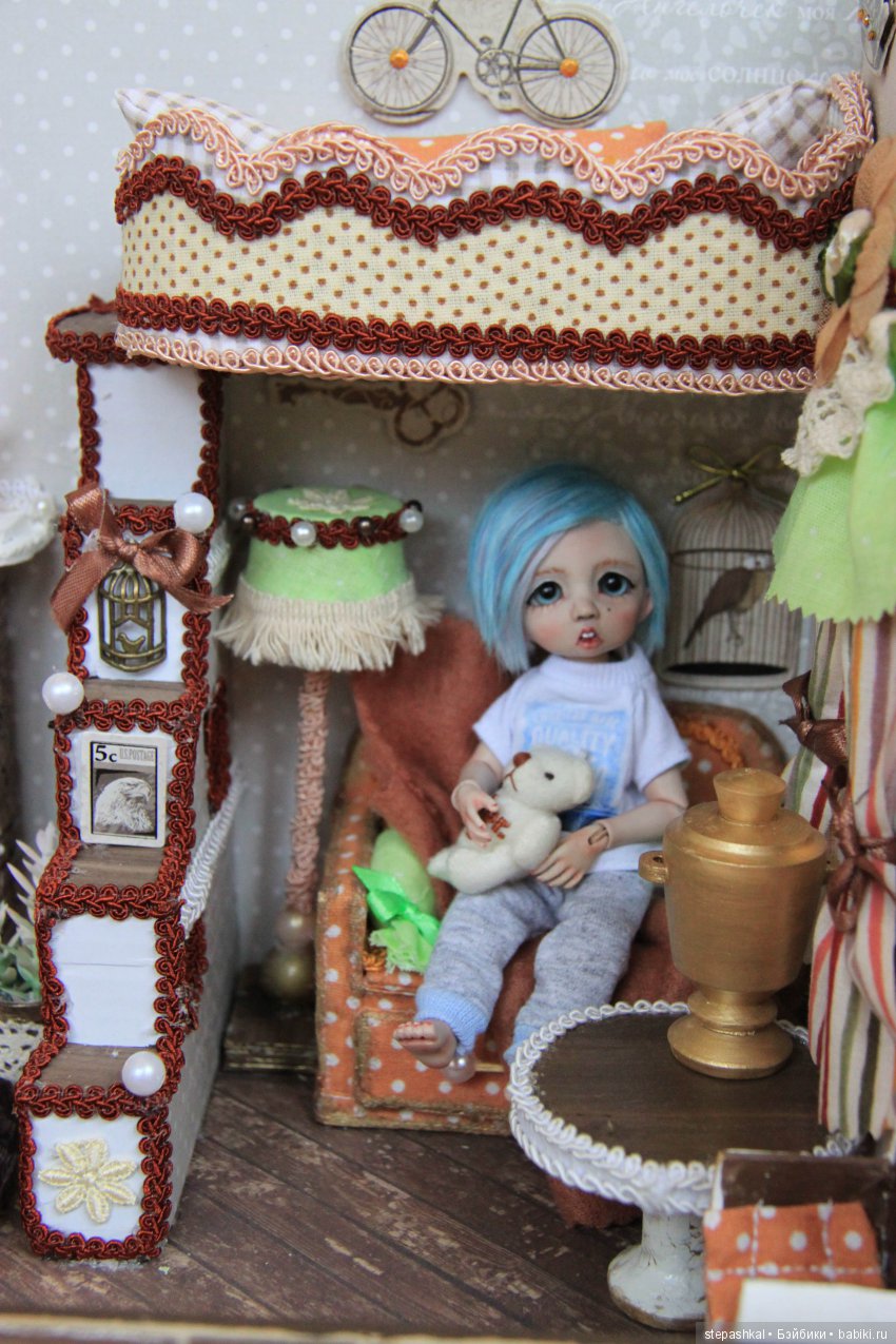 Два домишки для одного мальчишки. Часть 1