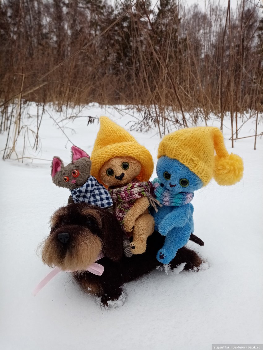 Три кота и один Такс — Домашние фото авторских игрушек: Тедди (фото 8)