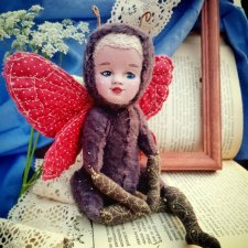 Бабочка - яркий символ лета