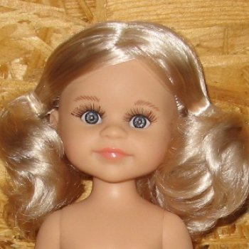 А я опять с куколкой