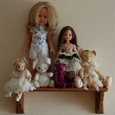 Полка "Классика" для кукол и не только.