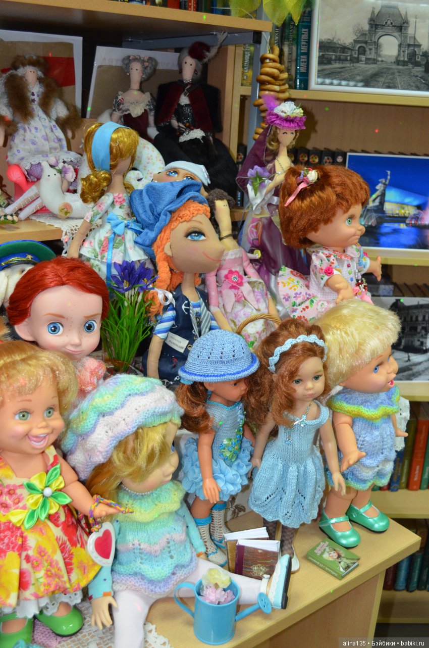 Библионочь с куколками — Выставки кукол и мишек Тедди: фоторепортажи