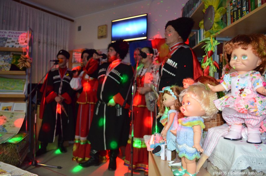 Библионочь с куколками — Выставки кукол и мишек Тедди: фоторепортажи