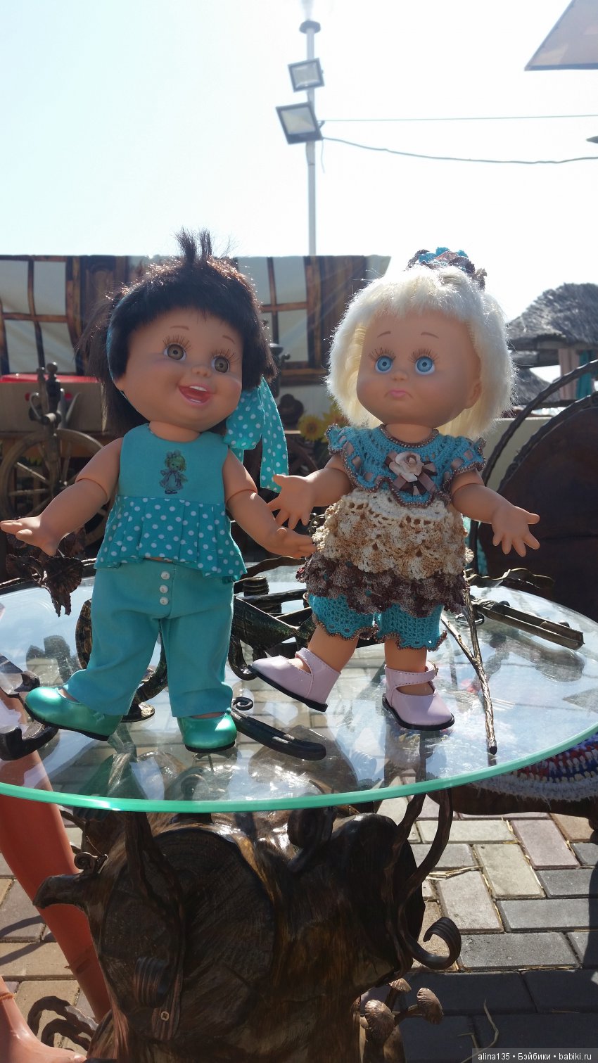 Мои фейсинки празднуют День поселения и демонстрируют новые наряды