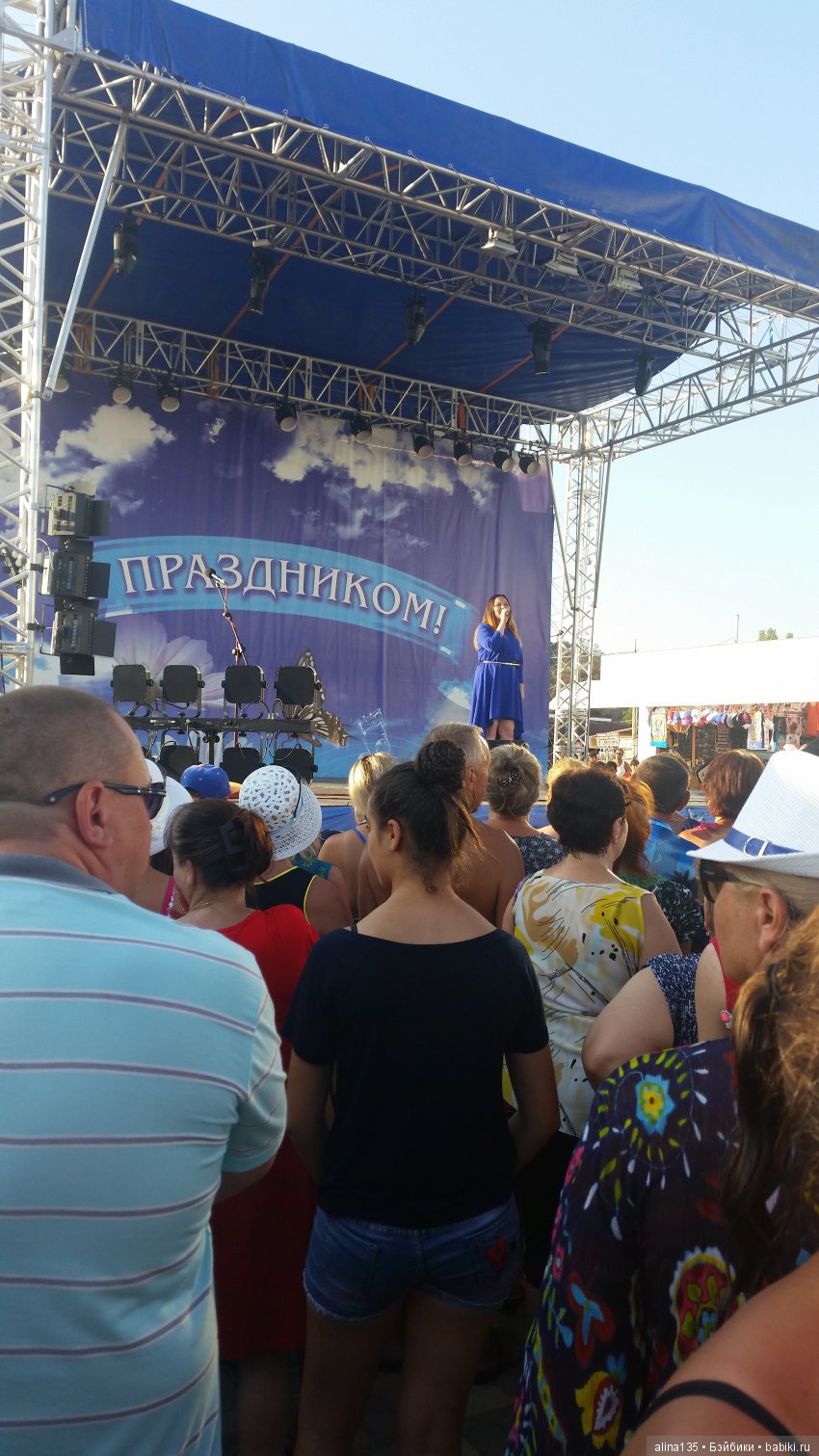 Мои фейсинки празднуют День поселения и демонстрируют новые наряды