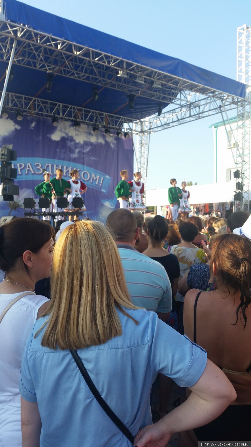 Мои фейсинки празднуют День поселения и демонстрируют новые наряды