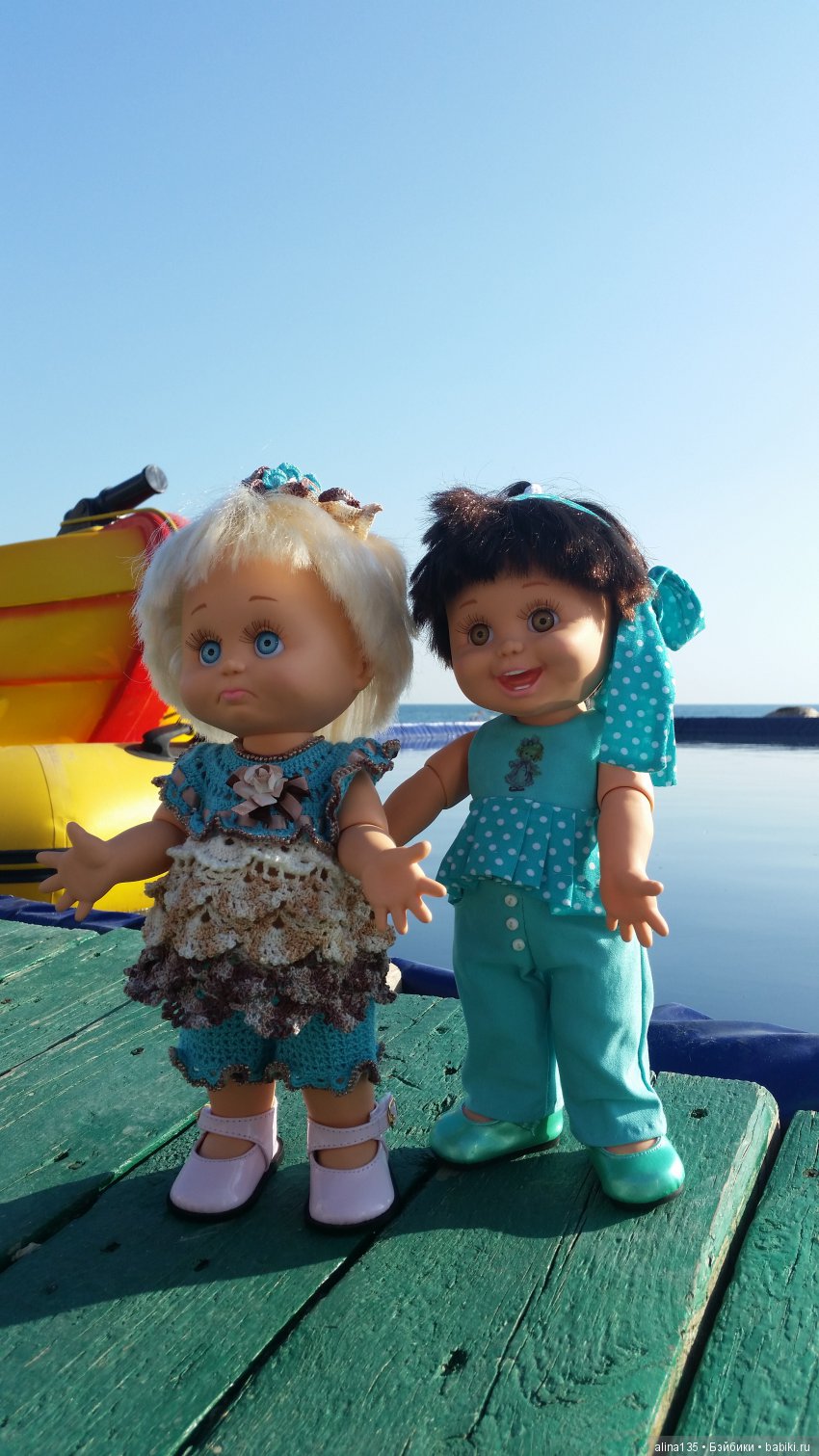 Мои фейсинки празднуют День поселения и демонстрируют новые наряды