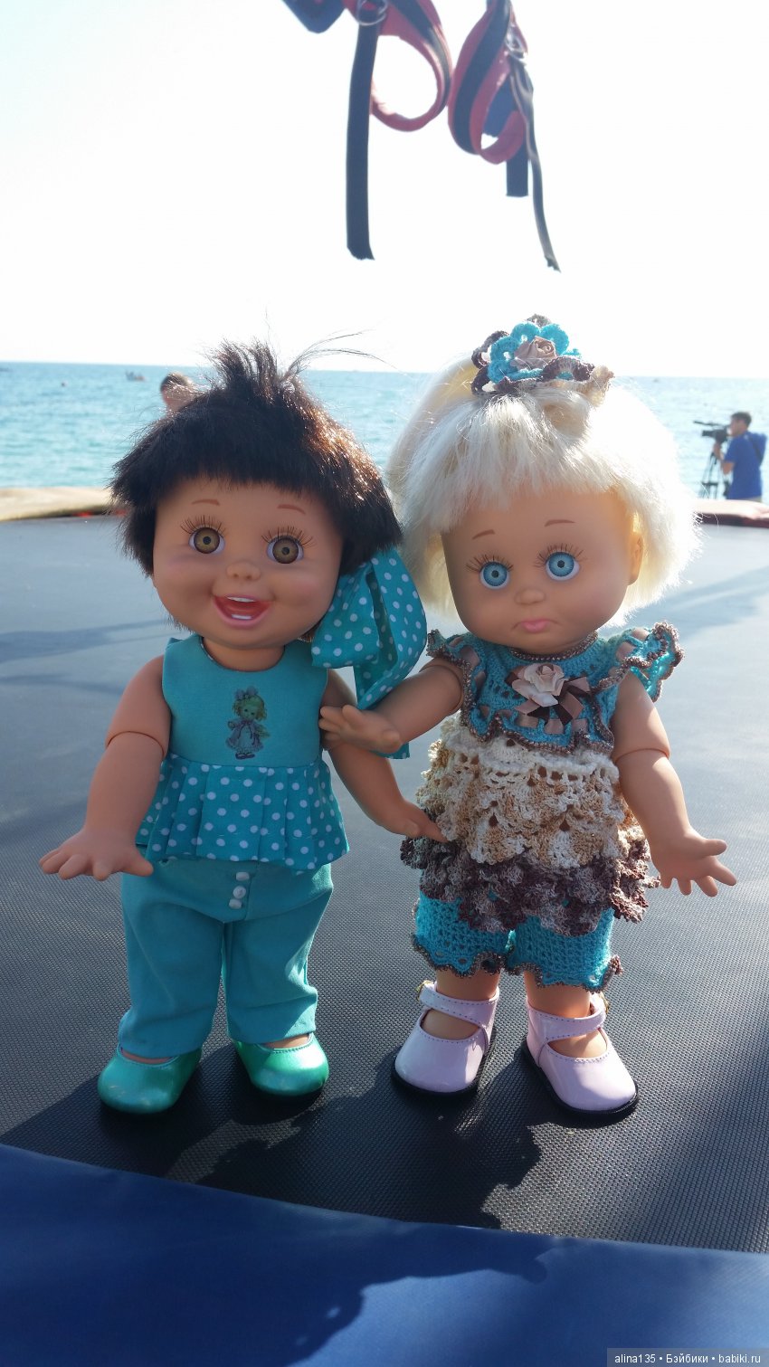 Мои фейсинки празднуют День поселения и демонстрируют новые наряды