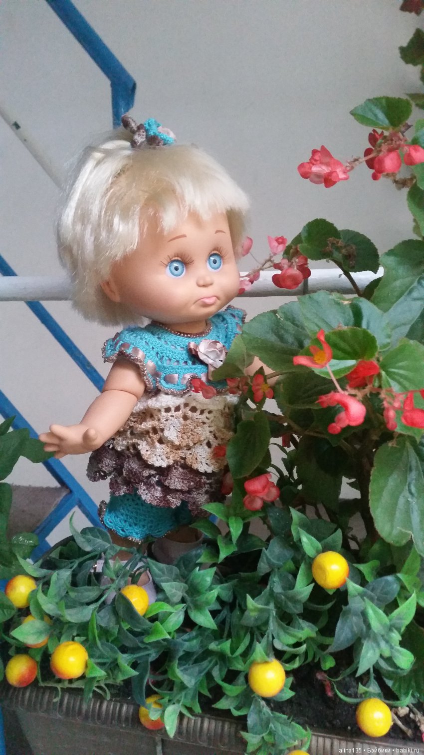 Мои фейсинки празднуют День поселения и демонстрируют новые наряды