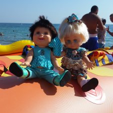 Мои фейсинки празднуют День поселения и демонстрируют новые наряды