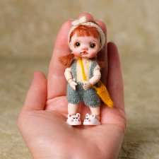 Малышка на теле мини YMY