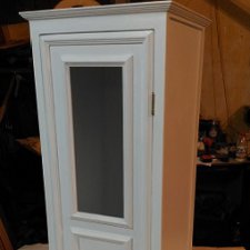 Шкафчик-упаковка для авторской куклы