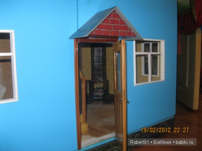 Входная дверь