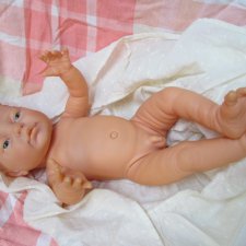 Как быть? Мой сын играет в куклы...