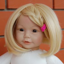 Паричок для куклы Адоры
