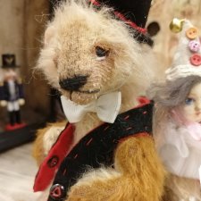 Kaspar мишка-тедди из коллекции "Винтажный цирк"