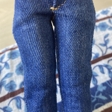 Джинсы на куклу БЖД и других  26 см