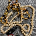 Лот-2 бусы винтаж для кукол или творчества