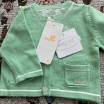 Фирменная кофточка для малышек и сишек