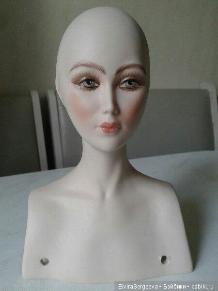 Бэлла - красотка с потрясающими глазами