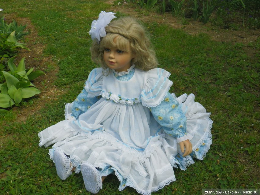 Паула от Вирджинии Тернер на прогулке