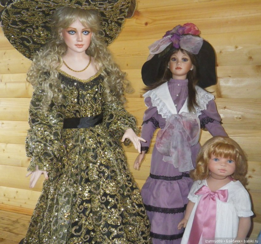 Знакомство Анютки со старшими дамами