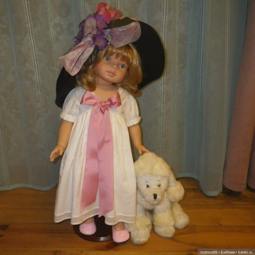 Знакомство Анютки со старшими дамами