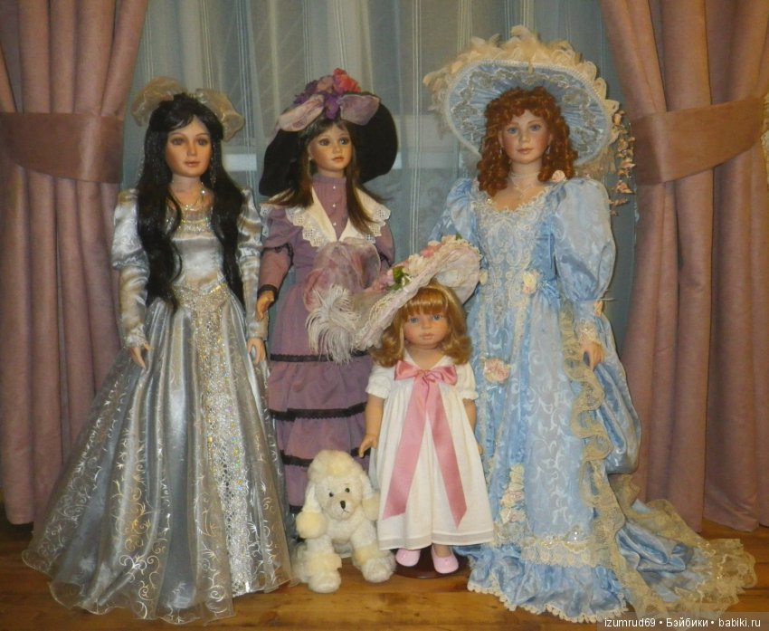 Знакомство Анютки со старшими дамами