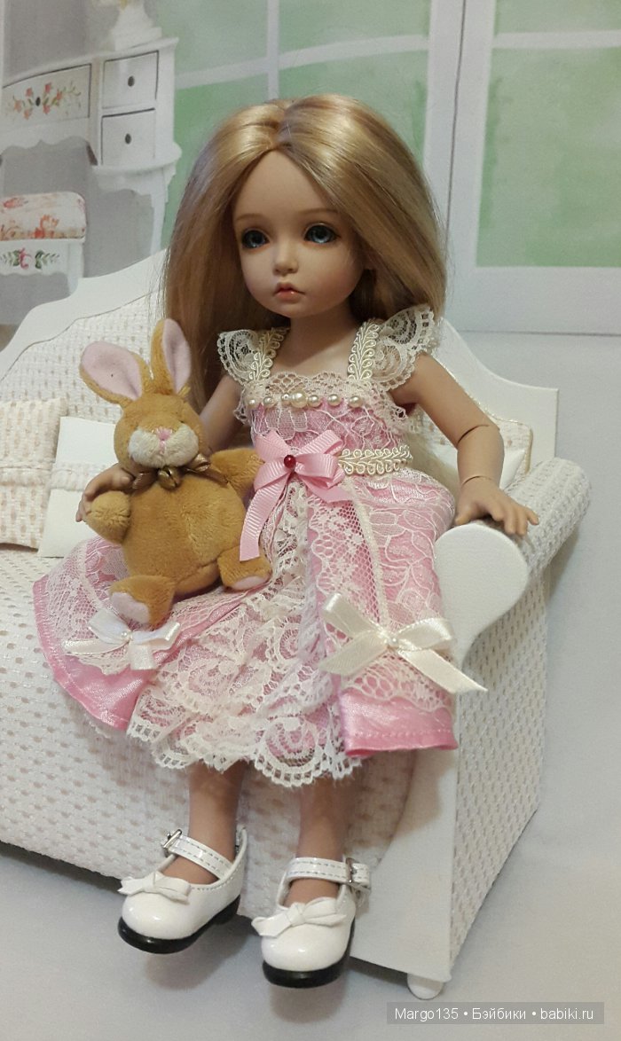 Надоело мне фотографироваться. Надо бежать!!!