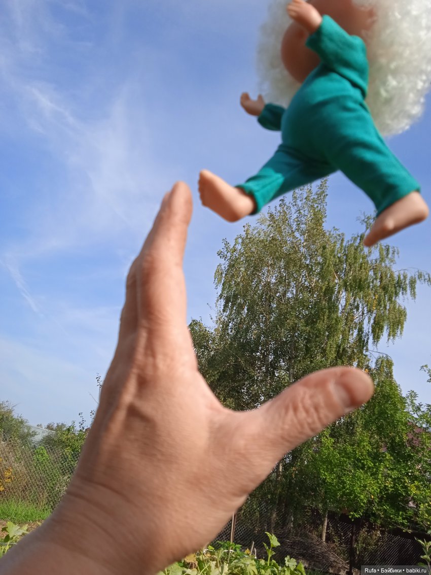 Осторожно с одуванами — Куклы Nines d'Onil (Нинес): Миа (Mia)