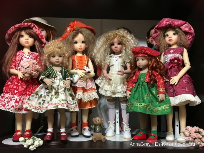 Во всех ты, Душенька, нарядах хороша