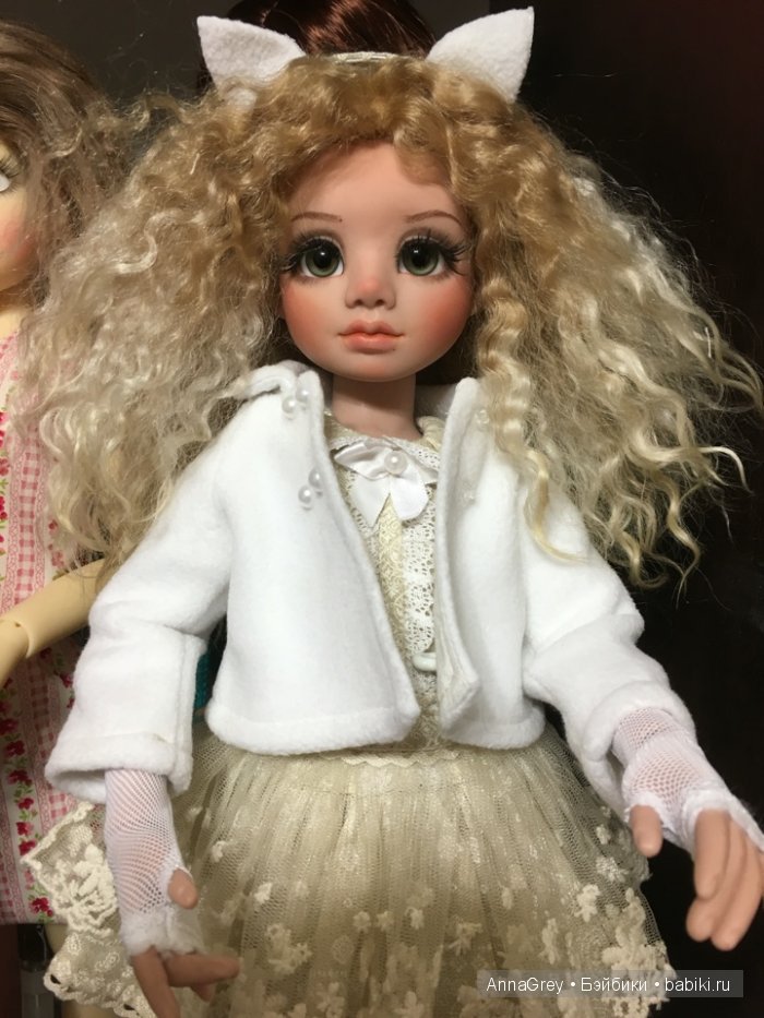 Во всех ты, Душенька, нарядах хороша