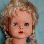 Красивая кукла МММ с голубыми глазками