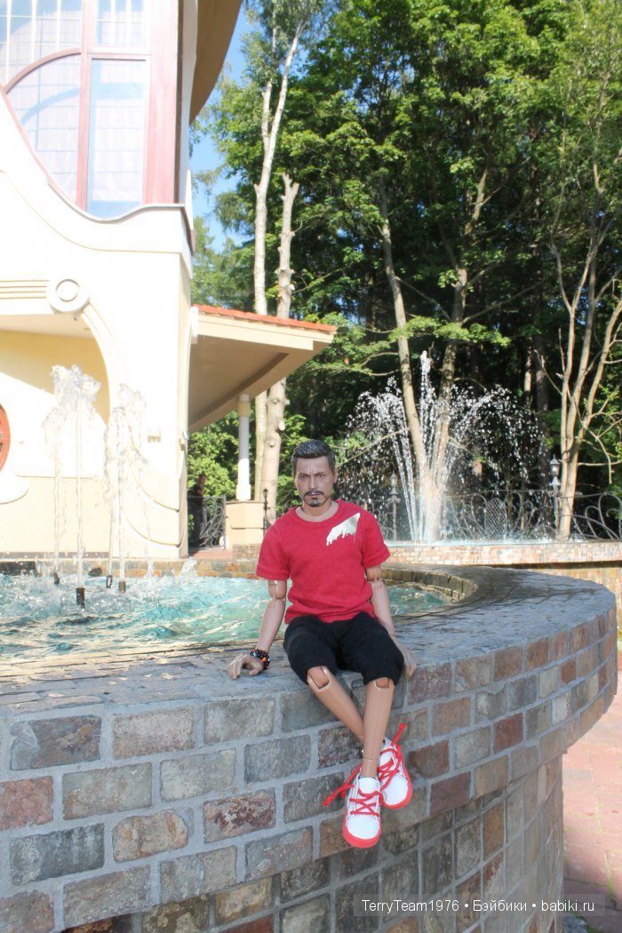 Железный Человек: приключения без брони. Летние каникулы