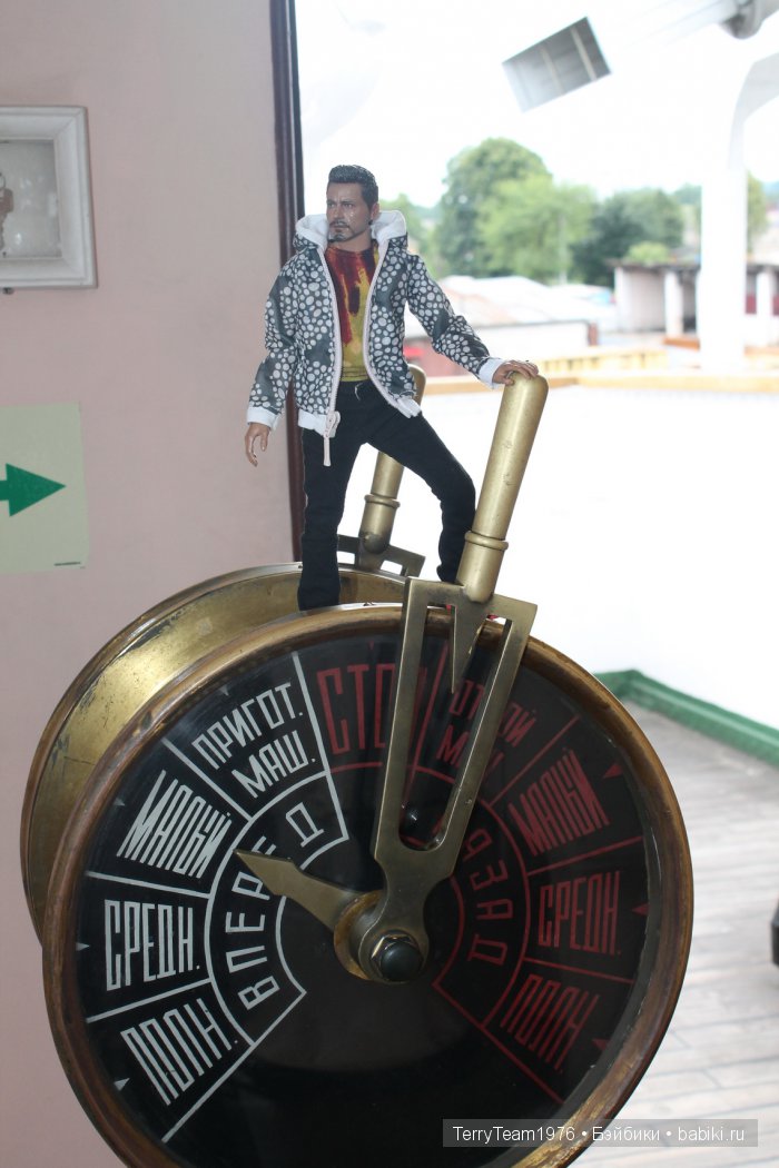 Железный Человек: приключения без брони. Летние каникулы (фото 8)