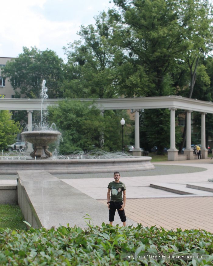 Железный Человек: приключения без брони. Летние каникулы