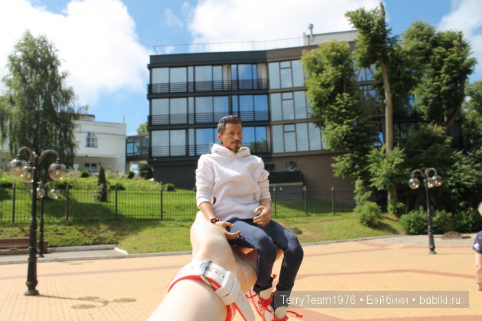 Железный Человек: приключения без брони. Летние каникулы