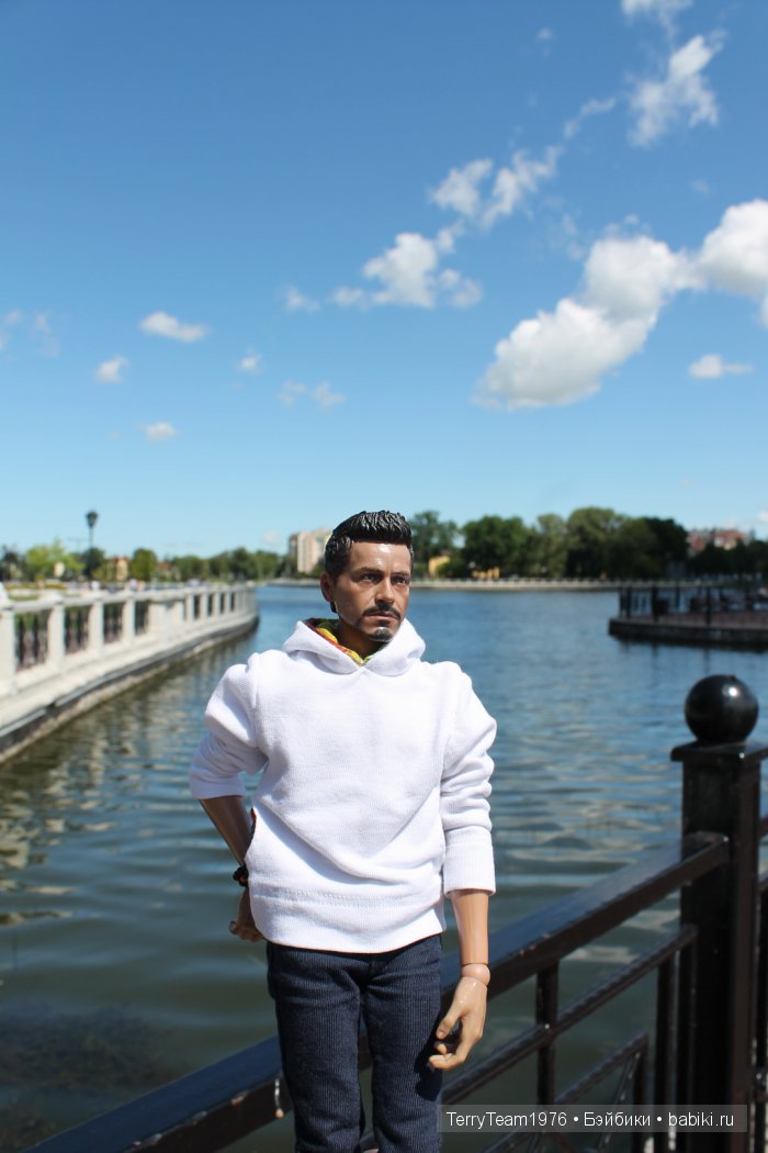 Железный Человек: приключения без брони. Летние каникулы