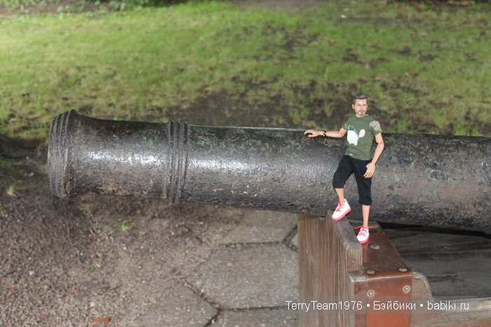 Железный Человек: приключения без брони. Летние каникулы