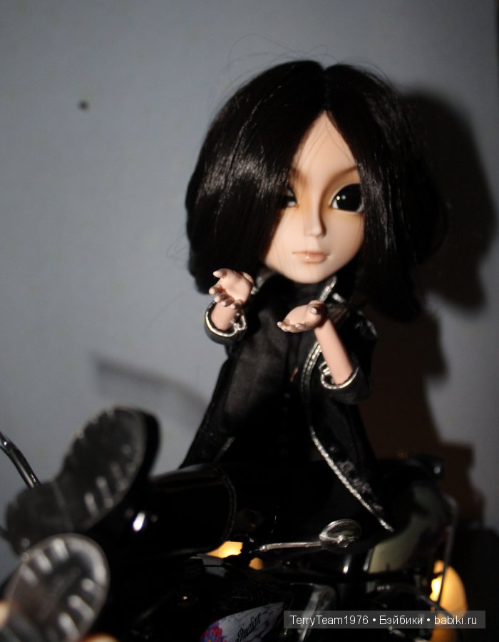 Живет такой парень, Таянг Ни-йя на теле обитсу 27см