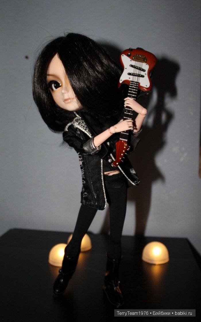 Живет такой парень, Таянг Ни-йя на теле обитсу 27см (фото 8)