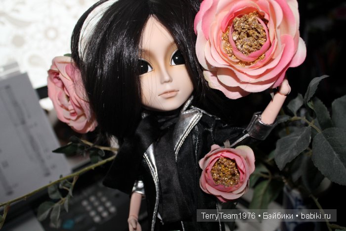 Живет такой парень, Таянг Ни-йя на теле обитсу 27см